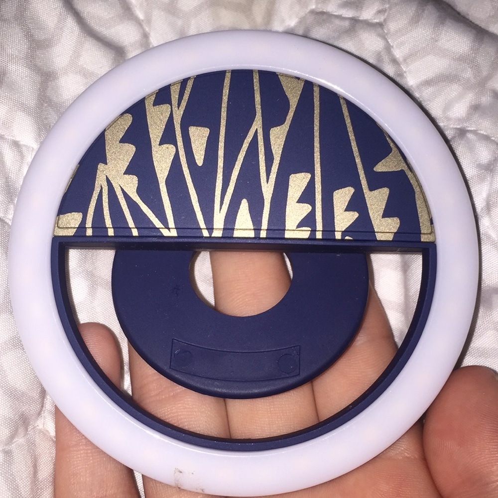 Phone ring light